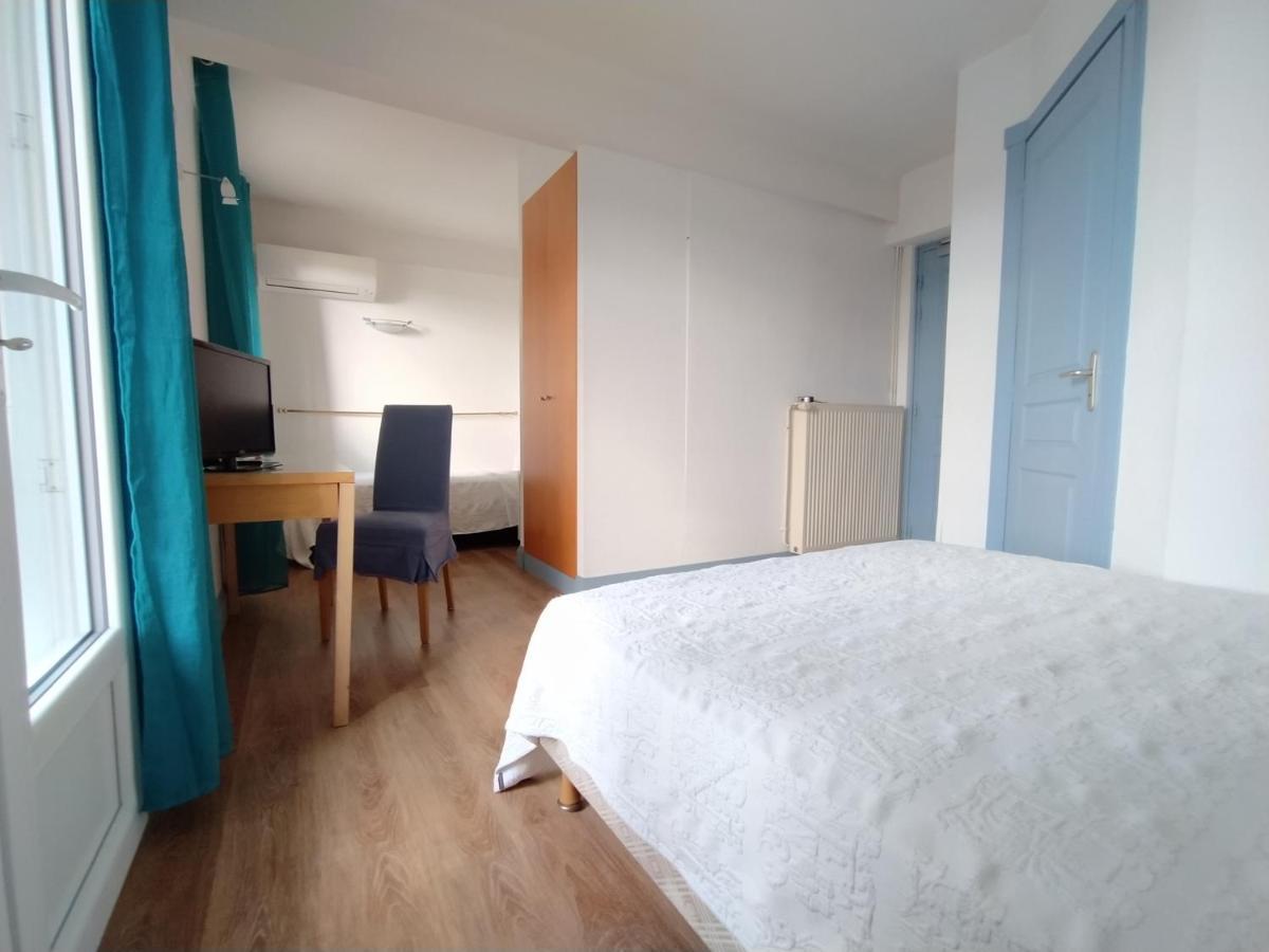 Hôtel CÔTÉ LOT Puy-lʼÉvêque Buitenkant foto