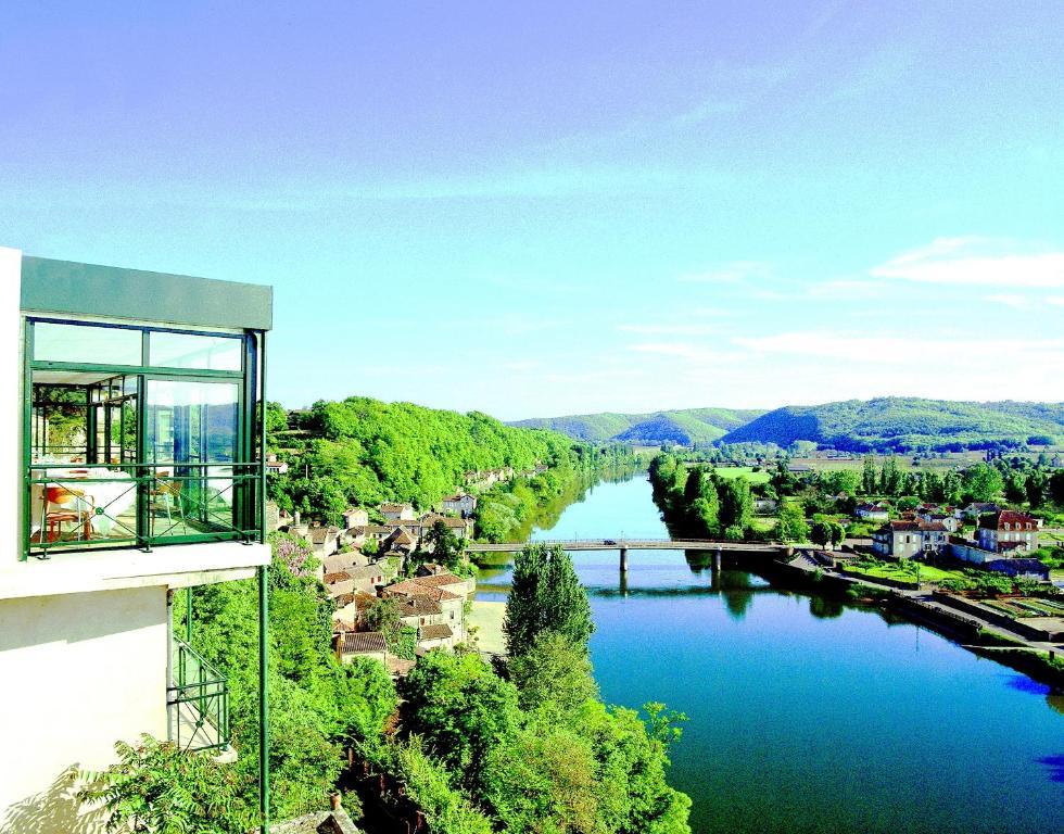 Hôtel CÔTÉ LOT Puy-lʼÉvêque Buitenkant foto